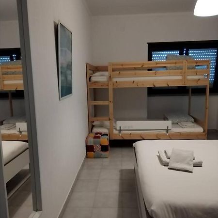 Ip5 Chivas Beach House Феррел Экстерьер фото
