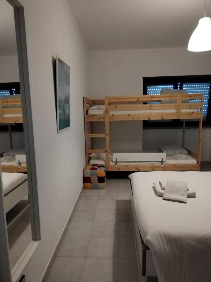 Ip5 Chivas Beach House Феррел Экстерьер фото